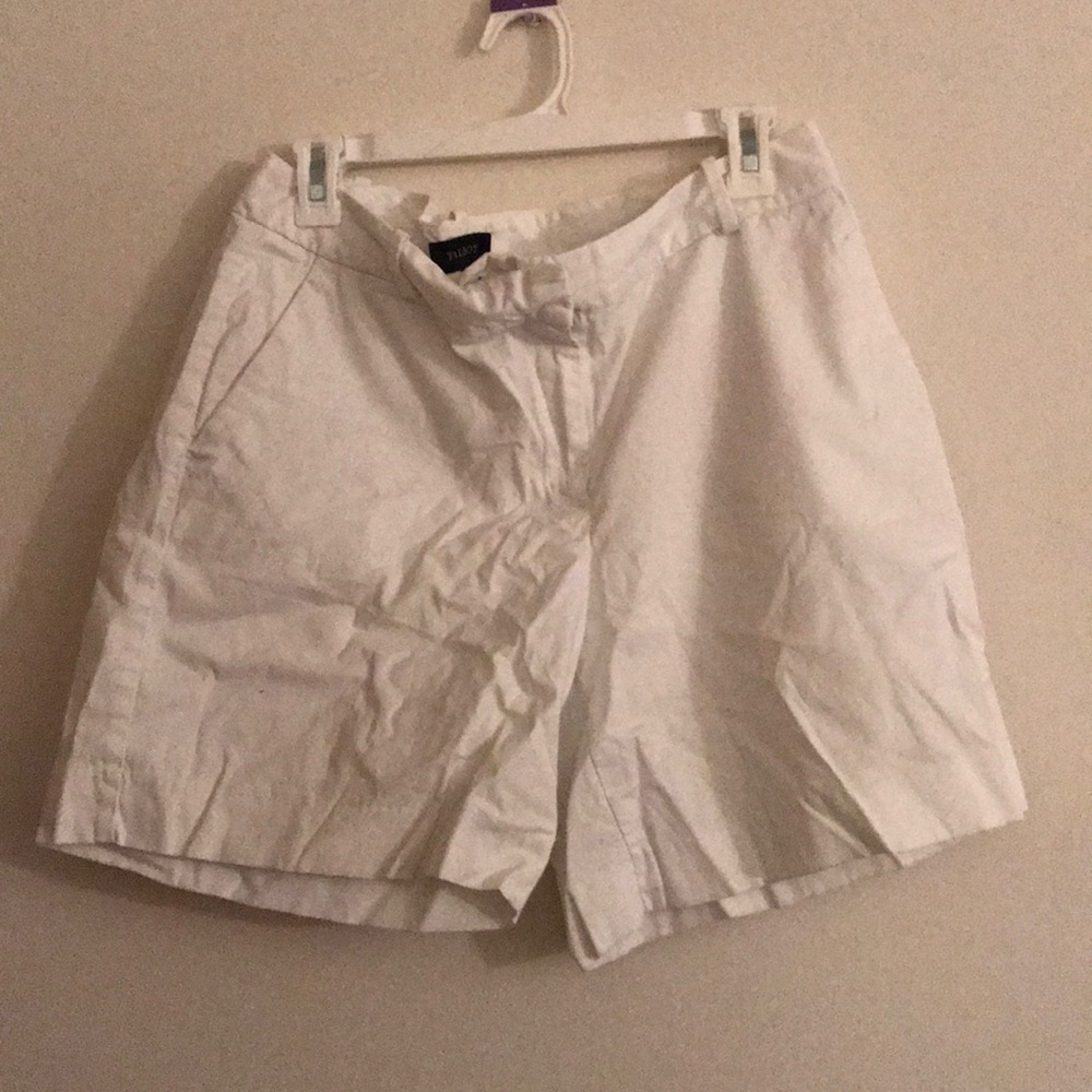 Sail away to Bermuda